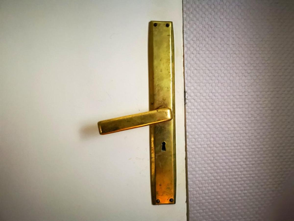 Chambres D'Hotes La Maison Blanche Saint-Junien Zewnętrze zdjęcie
