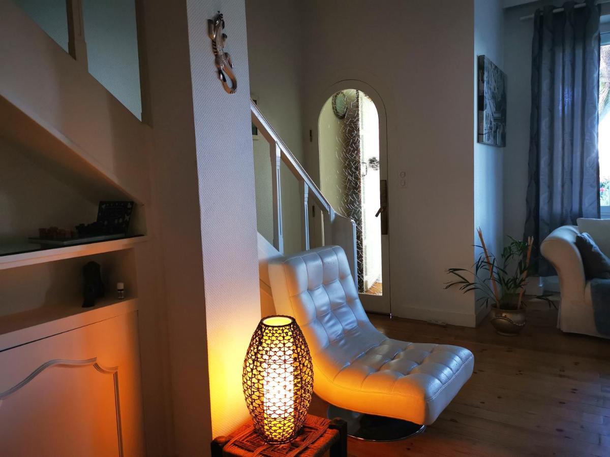 Chambres D'Hotes La Maison Blanche Saint-Junien Zewnętrze zdjęcie