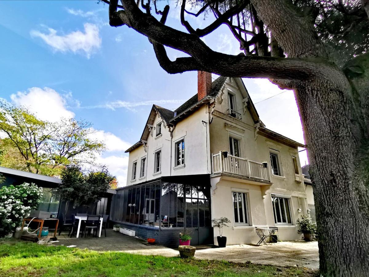 Chambres D'Hotes La Maison Blanche Saint-Junien Zewnętrze zdjęcie